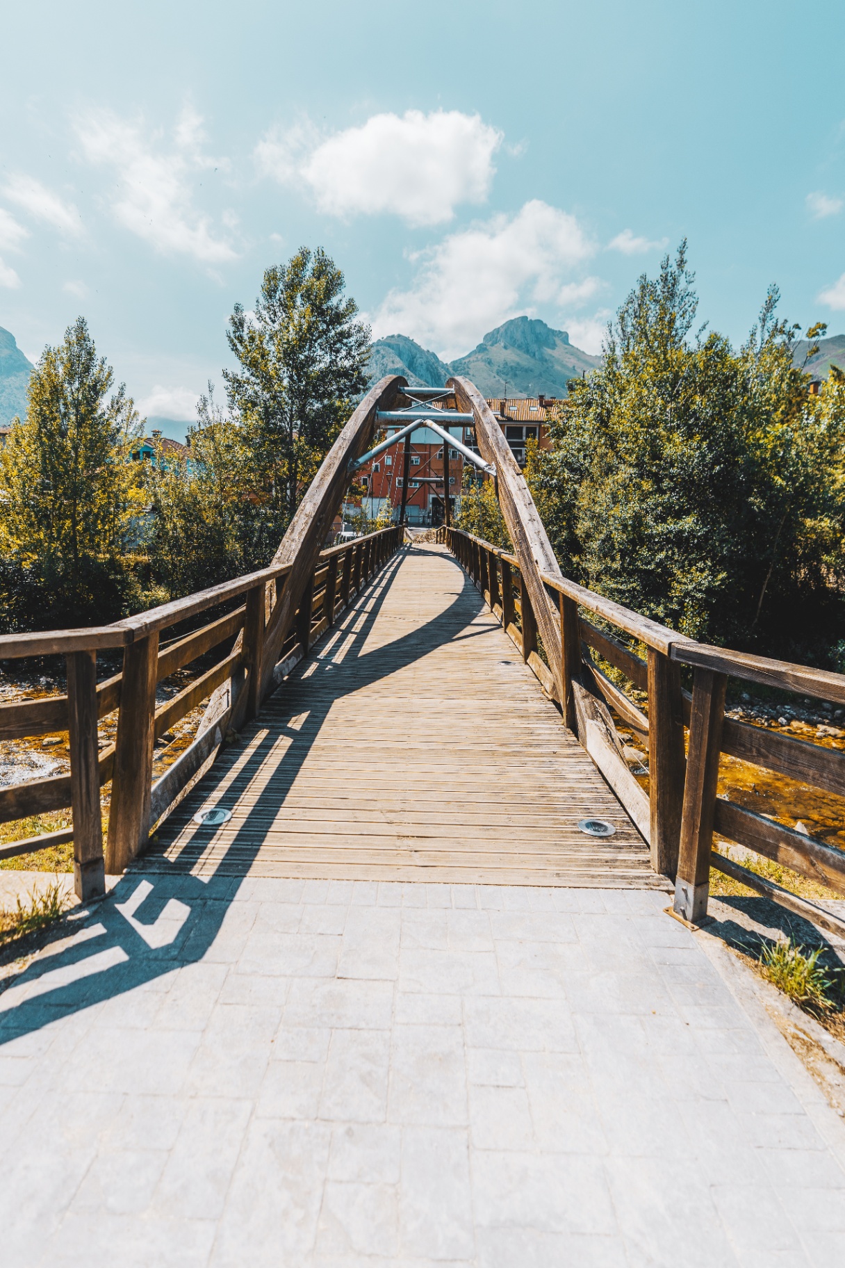 Building Bridges of Hope
